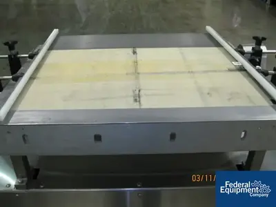 Unknown 30" x 18" BELT CONVEYOR