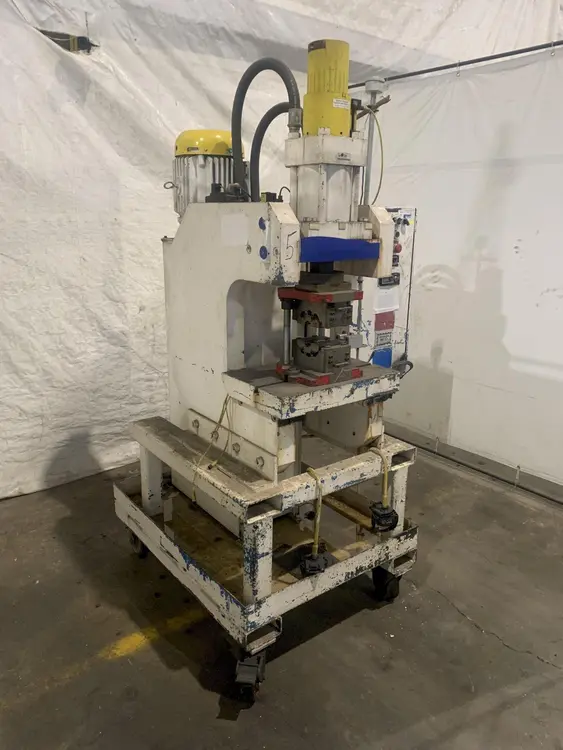 Used MANCHESTER N/A Crimpers Ohio US | G-2000, Inc. #1079932