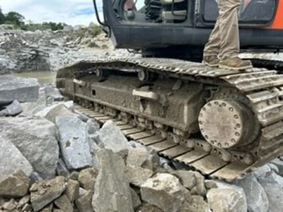 Used 2013 HITACHI ZX290 LC-5 Crawler Excavators Maine US | Big D Heavy Equipment #1557019