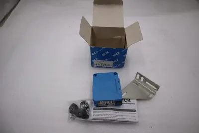 NEW In Box Sick WT260-S270 Photoelectric Sensor Switch 6020769 STOCK H633A