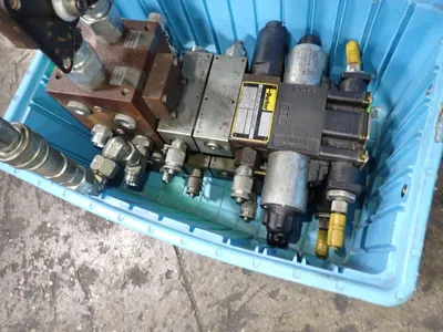 USED PARKER PRDM2PP16SVS20