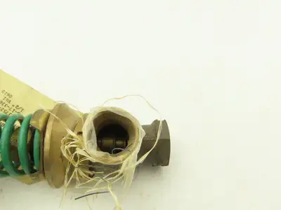 Johnson Controls V-3752-6007 1/2" Steam Union Angle Valve 3-6 PSI