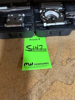 Used OTC 4518 Internal bearing puller kits Illinois US | Meadoworks #1514510