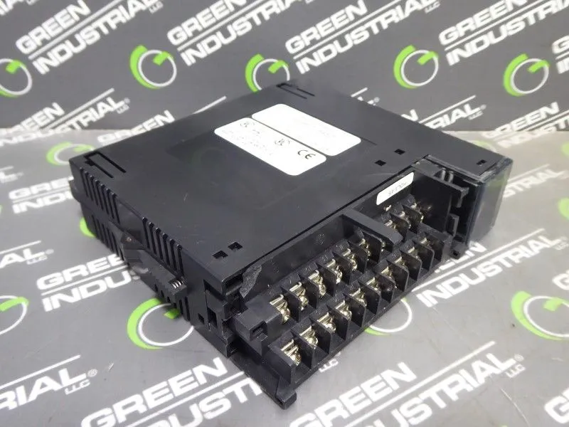 GE Fanuc IC693MDL645D POS/NEG Logic Input Module 90-30 No Cover Used