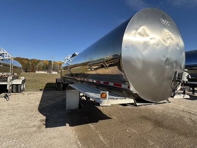 Used 2021 WALKER MILK TANKER TRAILER Liquid Supply Trailers Michigan US | Miedema Asset Management Group #1709528