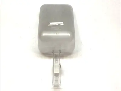 USED RUBBERMAID BOUNCER CONTOUR SCOOP 64 OZ CLEAR