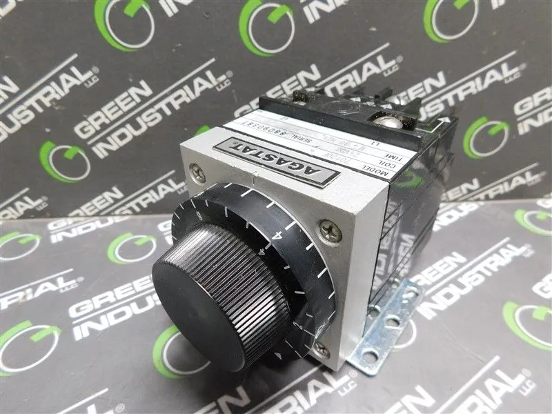 Agastat 70120F Timing Relay 24VDC 1 - 10 Minutes 120/240VAC 1/4 HP Used