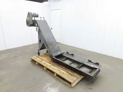 Shin Myung Magnetic Chip Conveyor with Drag Chain Scraper 14"x51" Infeed 220V