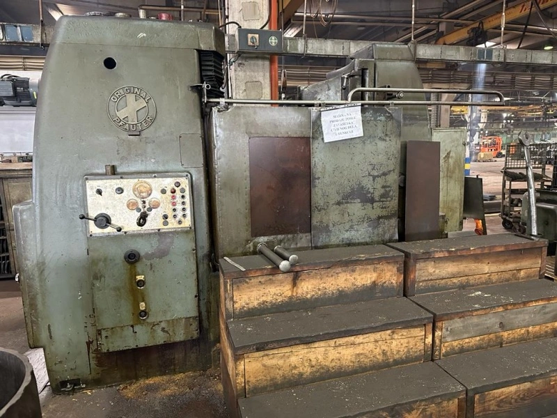 PFAUTER Gear Hobber