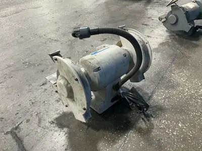 Used WESTWARD 4TM71 Pedestal Type Grinders (Double End) Ohio US | HGR 24 #1437859