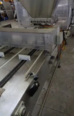 Used 2002 HINDS BOCK 6P-08A Depositors California US | BakeryEquipment.com #1554856