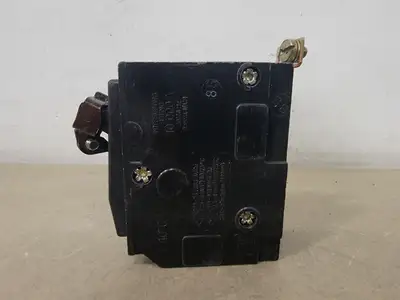 USED SQUARE D QO130