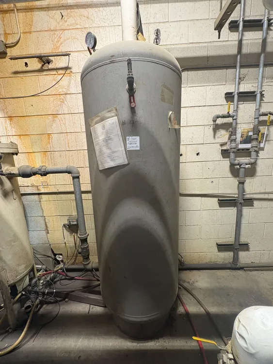 Used MANCHESTER 240 GAL Parts (Hydraulics and Pneumatics) South Carolina US | ESS Industrial Equipment Sales #1352936