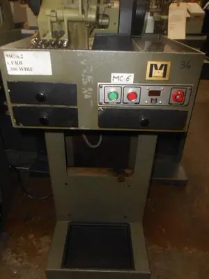 0211-100 MGZ Single Curb Chain Making Machine Model MGZ 93
