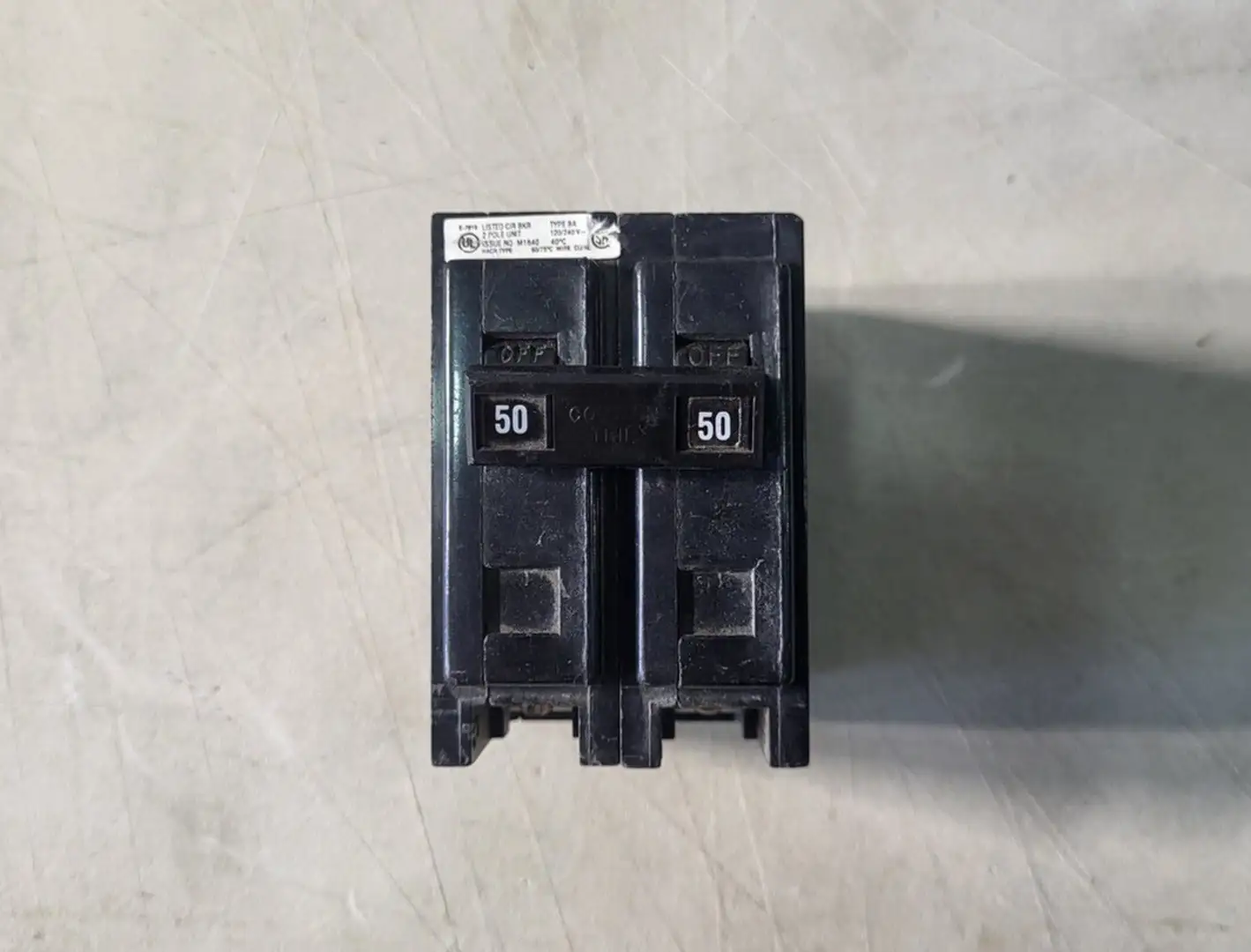 NEW CUTLER-HAMMER BA250