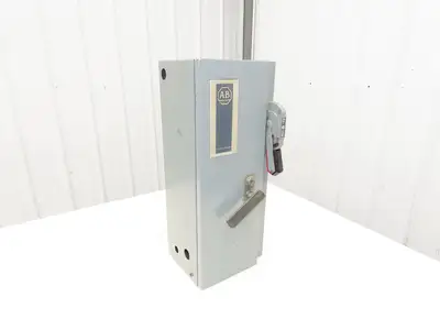 Allen-Bradley 512-BJB-6XP-24R Combination Starter Fusible 600V 3PH 10HP