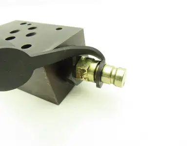 Eaton Vickers DGMX2-3-PP-CW-S-40 Hydraulic Relief Valve 2000 PSI