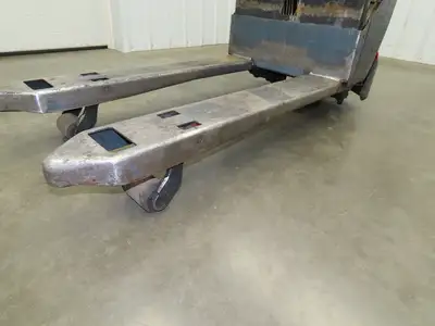 Toyota 8HBW23 Electric Walkie Pallet Jack 4500 lb 45" Forks 8.5" Lift 24V 1590H