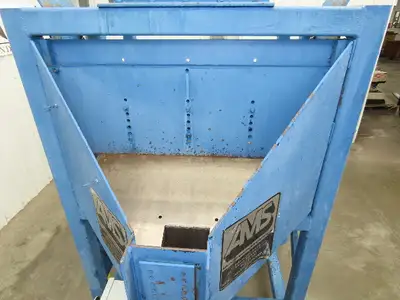 Used AMS _UNKNOWN_ Vibratory Feeders Indiana US | Arrow Industrial #1368147