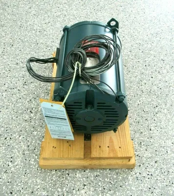 NEW RELIANCE ELECTRIC P21J8502D MOTOR 01UBZ7464101G THERMO KING 104-459 6.25HP