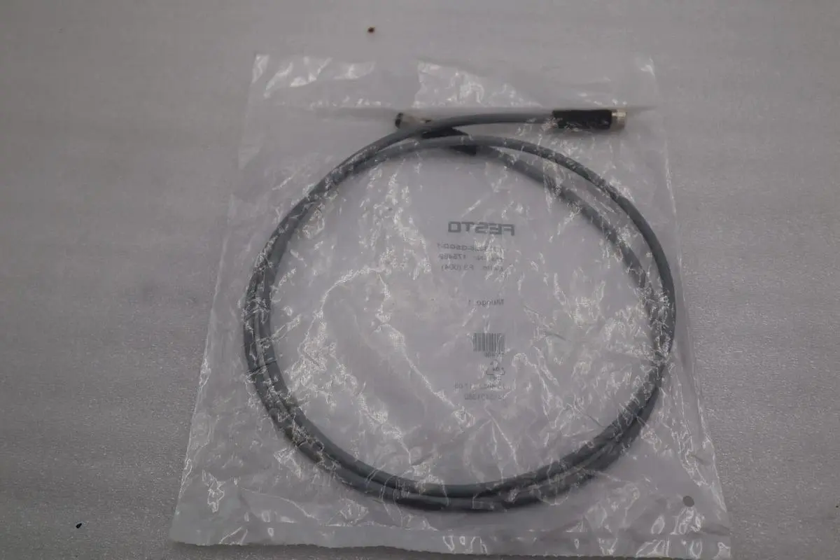 NEW Festo KM8-M8-GSGD-1 Connecting Cable. PN: 175489 STOCK L-215-C
