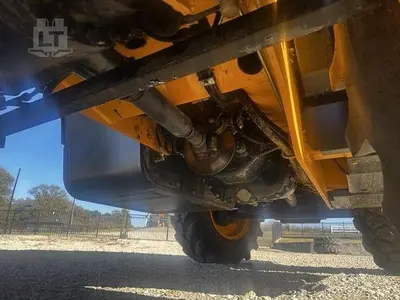 USED 2014 JCB 510-56