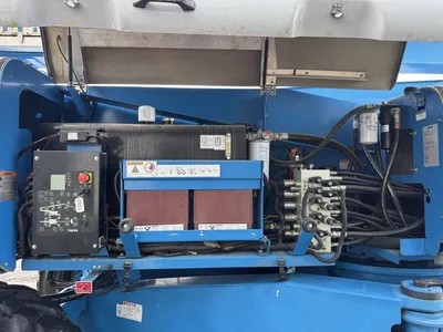 Used 2016 GENIE ZX-135/70 ARTICULATING BOOM LIFT Articulating Boom Lifts Alberta CA | Adcock Equipment #1418163