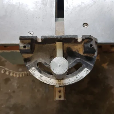 Delta Invicta 34794 5 Ft Sliding Saw