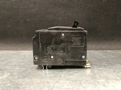 New | in-Stock SQUARE D QOB2100 Switchgears British Columbia CA | Lenmark #294460