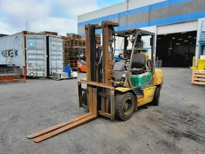 USED KOMATSU FG30HT-14