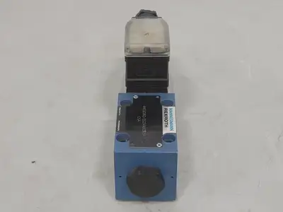 NEW REXROTH 4WE6D60/EG24N9ZS5L