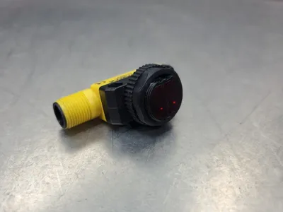 BANNER QS18VN6DQ8 Proximity Sensor. 3E-26