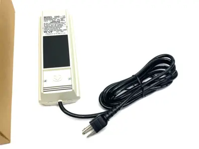 USED UVP ANALYTIK JENA COMPACT LIGHTWEIGHT SHORTWAVE UV LAMP