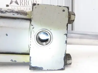 Used LORAMENDI _UNKNOWN_ Hydraulic Cylinders Indiana US | Arrow Industrial #1365325