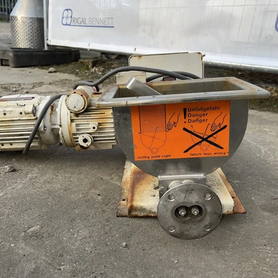K-Tron Soder Twin Screw Feeder Type T20