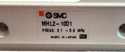 NEW OMRON MHL2-10D1 PNEUMATIC GRIPPER MHL210D1