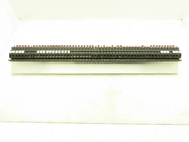 Allen Bradley 1492-GH015 Din Rail 1.5A Circuit Breaker Ser B 250V Lot of 57