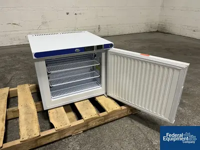 USED VWR 1.5 Cu Ft VWR Countertop Freezer, Model HCUCSS-0120