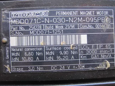 INDRAMAT MDD071C-N-030-N2M-095PB SERO MOTOR MDD071CN030N2M