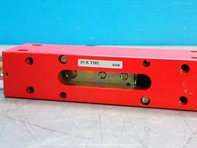 NEW 2003 TELEMECANIQUE ZCK Y101
