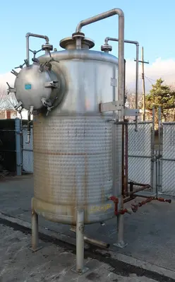 SPC8330  Tank 600 gallon vertical tank, Stainless Steel, low pressure jacket, dish