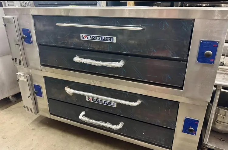 Used 2006 BAKERS PRIDE Y602BL Pizza Equipment Ohio US | Palm Beach Restaurant Equipment, LLC #1421309