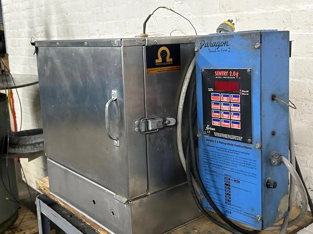 Electric Oven, Kiln, Furnace with Paragon Programmable TNFII Remote Controller (120v)