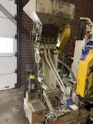 USED BELL 424-AC TRIM, BORE, AND DOWEL MACHINE