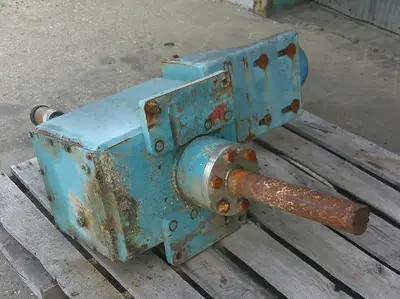 SPC9243  Agitator 5 hp Chemineer top mount agitator model 3 HTD-5