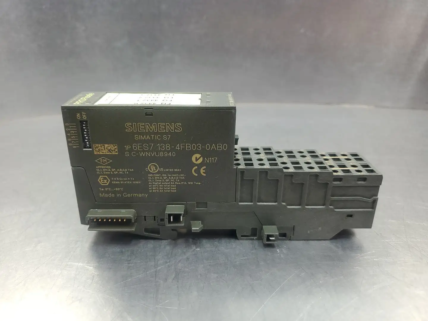 USED Siemens 6ES7138-4FB03-0AB0 Digital Output Module w/TM-E30C46-A1 Base