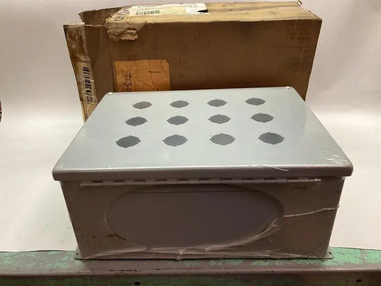 Used HOFFMAN E12PBY25 Miscellaneous Equipment (Electrical & Power) | Surplus Asset Holdings #1192583