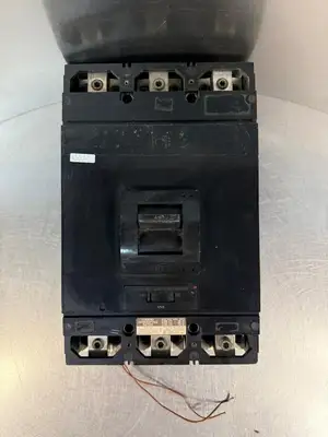 Square D MAL36450 CIRCUIT BREAKER 600V.ac 250v.dc MAL36450-1121 (12.6.4)