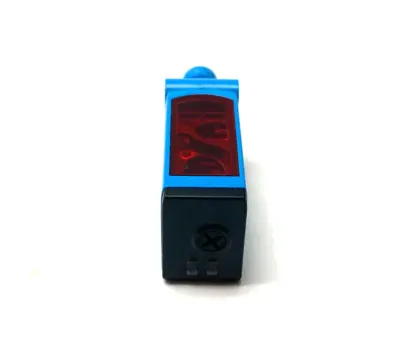 USED SICK PHOTOELECTRIC PROXIMITY SENSOR BACKGROUND SUPPRESSION
