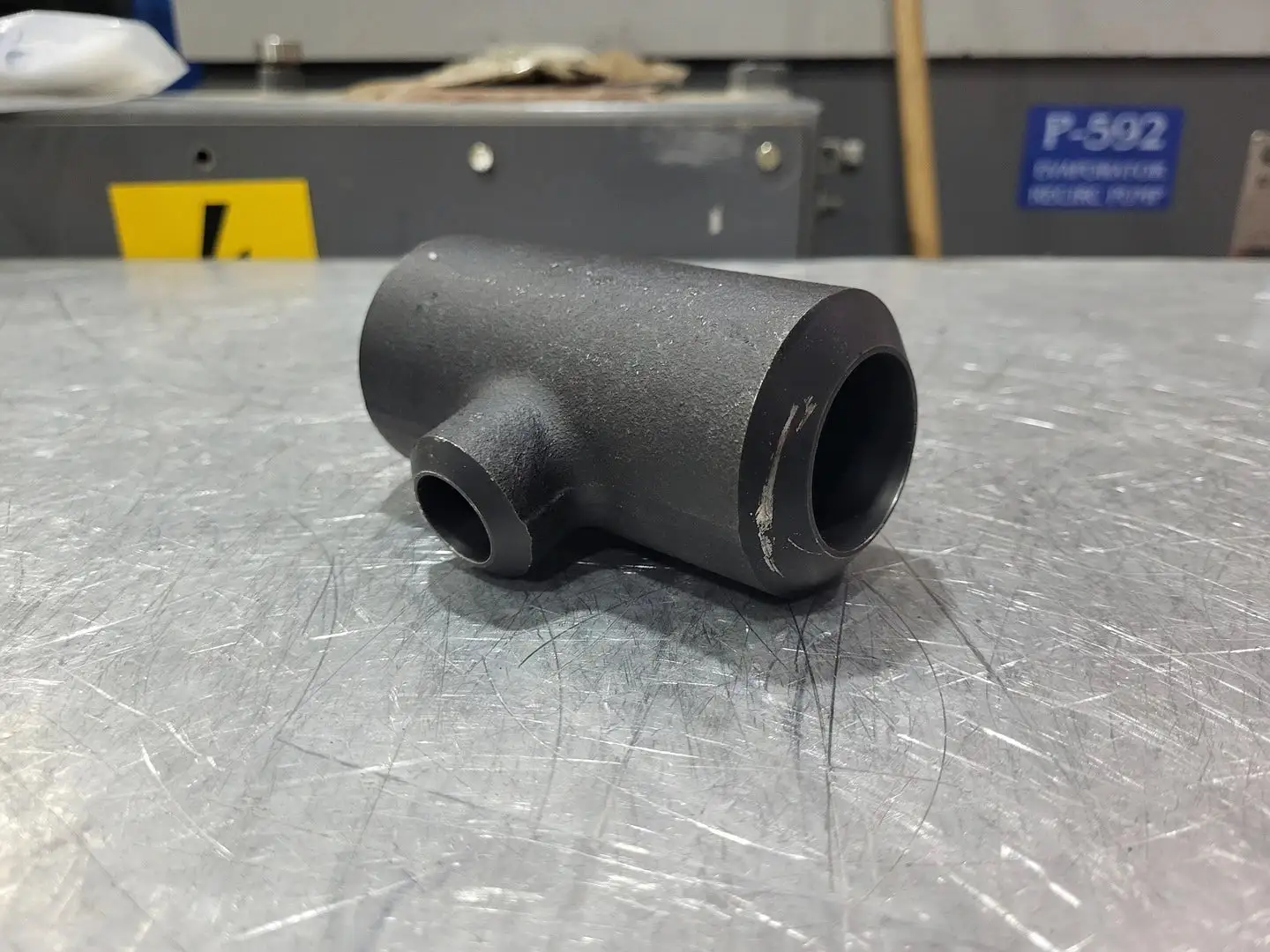 2" x 1" Reducing-Tee Butt Weld WP22